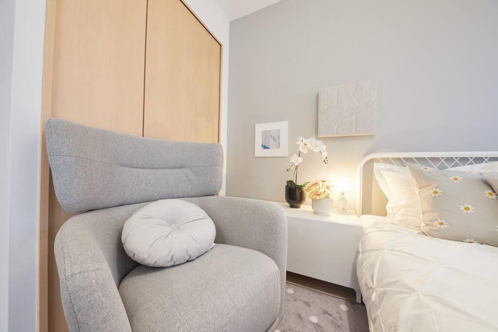 Apartament Shinjuku Kabukicho Designer's V *